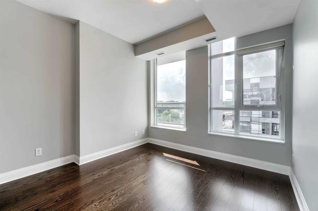614 - 1 Hurontario St, Condo with 2 bedrooms, 3 bathrooms and 1 parking in Mississauga ON | Image 25