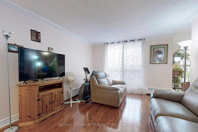 823 - 4645 Jane St, Condo with 2 bedrooms, 1 bathrooms and 1 parking in Toronto ON | Image 14