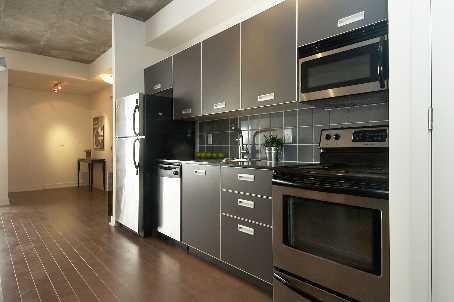 th105 - 64 Niagara St, Condo with 2 bedrooms, 2 bathrooms and 1 parking in Toronto ON | Image 3