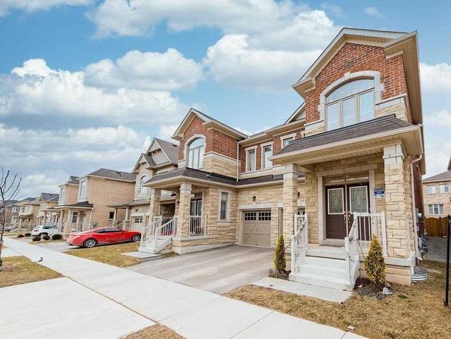 439 George Ryan Ave, House semidetached with 4 bedrooms, 4 bathrooms and 2 parking in Oakville ON | Image 12