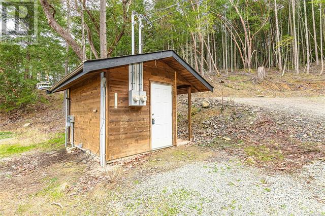 879 Rainbow Rd, House detached with 1 bedrooms, 1 bathrooms and 2 parking in Saltspring Island BC | Image 15