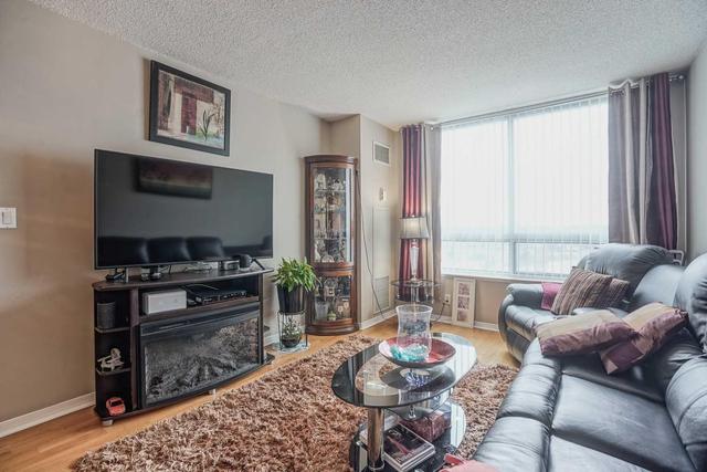 1201 - 1000 The Esplanade N, Condo with 2 bedrooms, 1 bathrooms and 1 parking in Pickering ON | Image 7