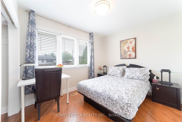 8 Laxford Ave, House detached with 3 bedrooms, 2 bathrooms and 2 parking in Toronto ON | Image 8