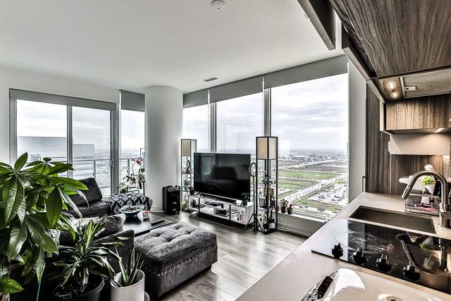 2509 - 5 Buttermill Ave, Condo with 2 bedrooms, 2 bathrooms and 1 parking in Vaughan ON | Image 20