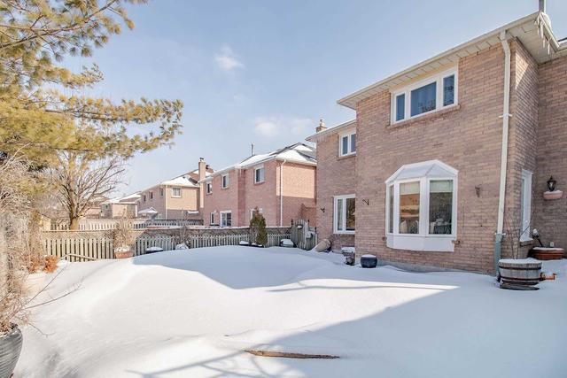 12 Tollbar Crt, House detached with 4 bedrooms, 5 bathrooms and 6 parking in Richmond Hill ON | Image 31