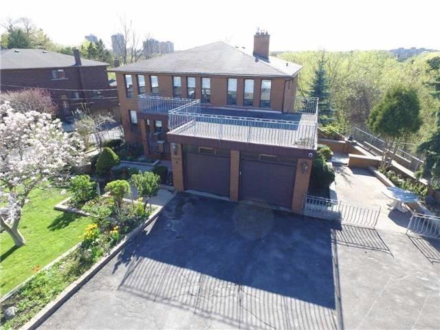 Upper - 2970 Weston Rd, House detached with 4 bedrooms, 4 bathrooms and 1 parking in Toronto ON | Image 1