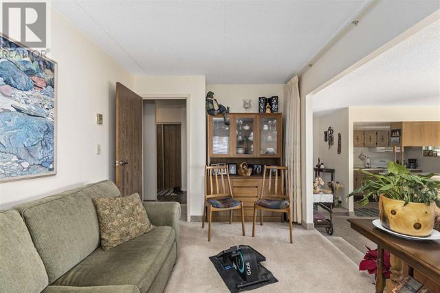 313 Macdonald Ave # 402, Condo with 2 bedrooms, 1 bathrooms and null parking in Sault Ste. Marie ON | Image 14
