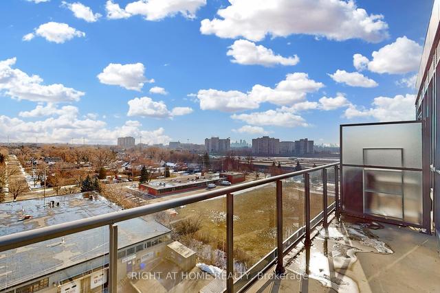 803 - 31 Tippett Rd, Condo with 1 bedrooms, 1 bathrooms and 0 parking in Toronto ON | Image 16