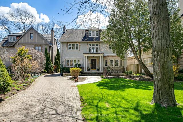 92 The Kingsway, House detached with 4 bedrooms, 4 bathrooms and 8 parking in Toronto ON | Image 1