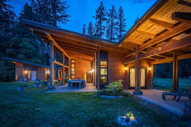 620 Higashi Way, House detached with 5 bedrooms, 2 bathrooms and 4 parking in Kaslo BC | Image 84