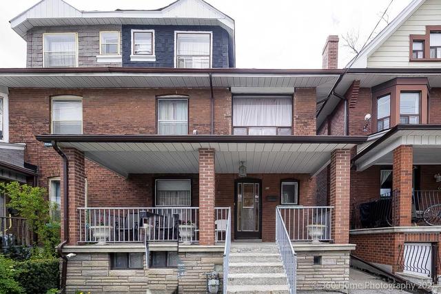 624 Christie St, House semidetached with 4 bedrooms, 4 bathrooms and 2 parking in Toronto ON | Image 1