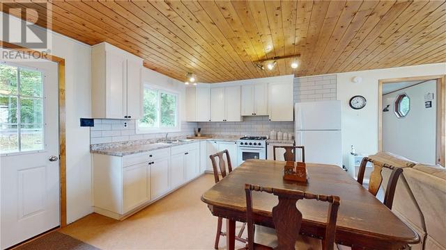502 Dial Road, Home with 3 bedrooms, 1 bathrooms and null parking in Central Manitoulin ON | Image 12