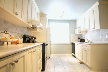 4 - 4 Liszt Gate, Townhouse with 3 bedrooms, 2 bathrooms and 2 parking in Toronto ON | Image 2
