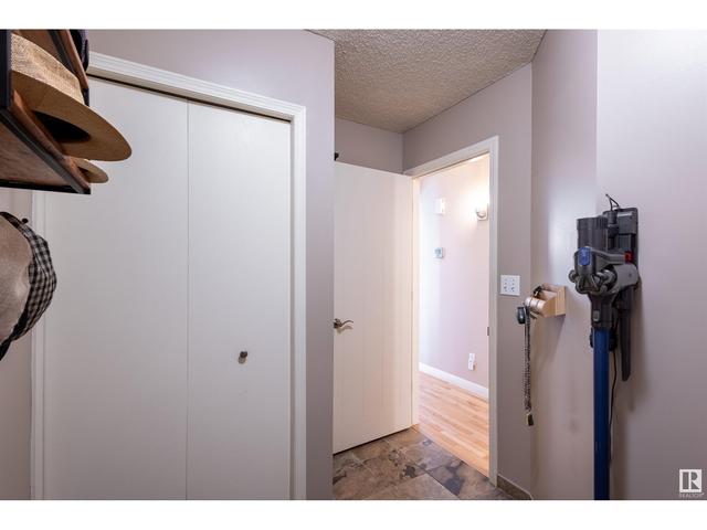 17224 113a St Nw, House detached with 4 bedrooms, 3 bathrooms and 4 parking in Edmonton AB | Image 22