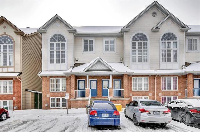 310 Wiffen Private, Townhouse with 2 bedrooms, 2 bathrooms and 1 parking in Ottawa ON | Image 1