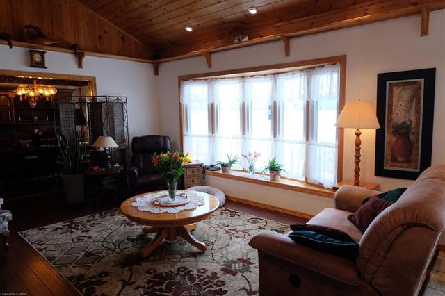 1212 Marble Lake Road, House detached with 2 bedrooms, 1 bathrooms and 12 parking in North Frontenac ON | Image 6
