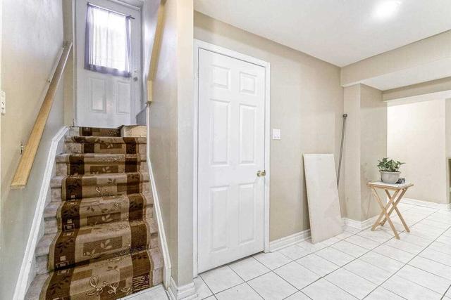 132 Leeward Dr, House detached with 4 bedrooms, 4 bathrooms and 3 parking in Brampton ON | Image 21