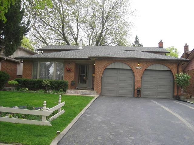 3356 Rhonda Valy, House detached with 3 bedrooms, 2 bathrooms and 6 parking in Mississauga ON | Image 1