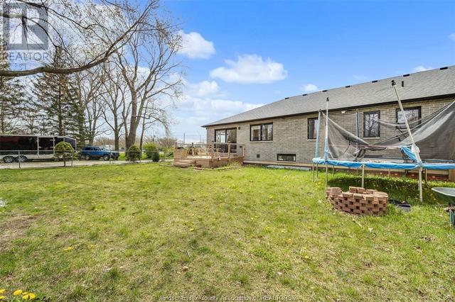 1024 County Rd 22, House semidetached with 3 bedrooms, 2 bathrooms and null parking in Lakeshore ON | Image 35