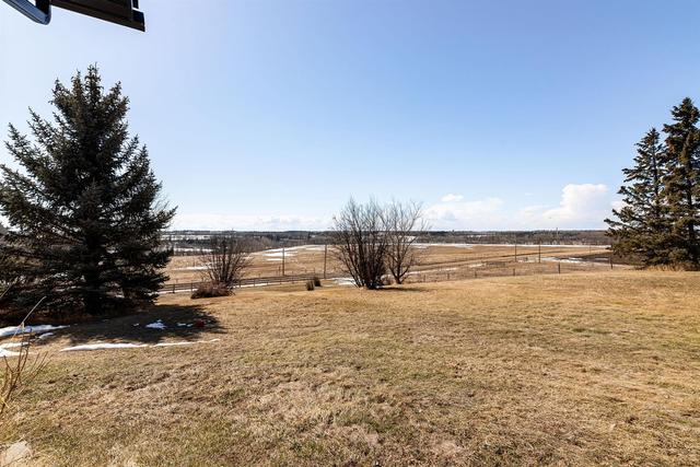 45060 39 2 Township, House detached with 4 bedrooms, 3 bathrooms and null parking in Clearwater County AB | Image 36