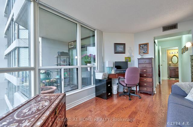 409 - 3 Rowntree Rd, Condo with 2 bedrooms, 2 bathrooms and 1 parking in Toronto ON | Image 14