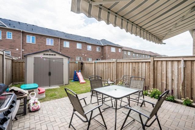 132 Matthewson Ave, House attached with 3 bedrooms, 3 bathrooms and 1 parking in Bradford West Gwillimbury ON | Image 19