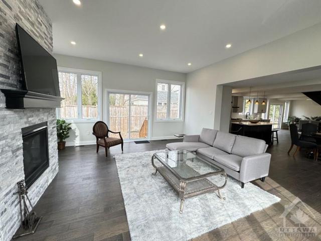 161 Maple Lane, House detached with 4 bedrooms, 4 bathrooms and 6 parking in Ottawa ON | Image 8