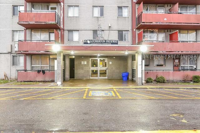 104 - 200 Lotherton Pkwy, Condo with 4 bedrooms, 1 bathrooms and 1 parking in Toronto ON | Image 32