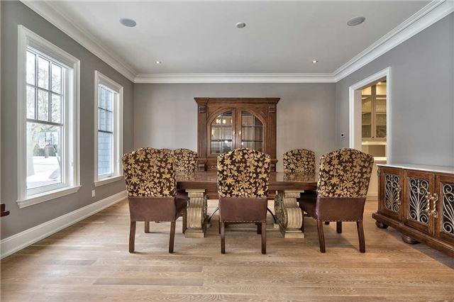 79 Westminster Dr, House detached with 4 bedrooms, 5 bathrooms and 4 parking in Oakville ON | Image 4
