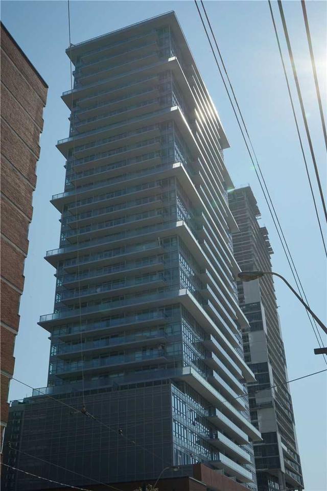 1807 - 365 Church St, Condo with 0 bedrooms, 1 bathrooms and 0 parking in Toronto ON | Image 1