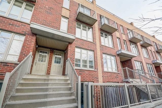 202 - 30 Elsie Lane, Townhouse with 3 bedrooms, 2 bathrooms and 1 parking in Toronto ON | Image 1