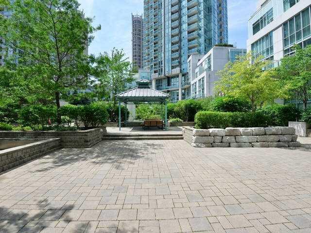 2510 - 220 Burnhamthorpe Rd, Condo with 1 bedrooms, 2 bathrooms and 2 parking in Mississauga ON | Image 35
