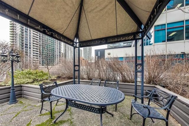 th5 - 11 Broadway Ave, Condo with 2 bedrooms, 2 bathrooms and 1 parking in Toronto ON | Image 22