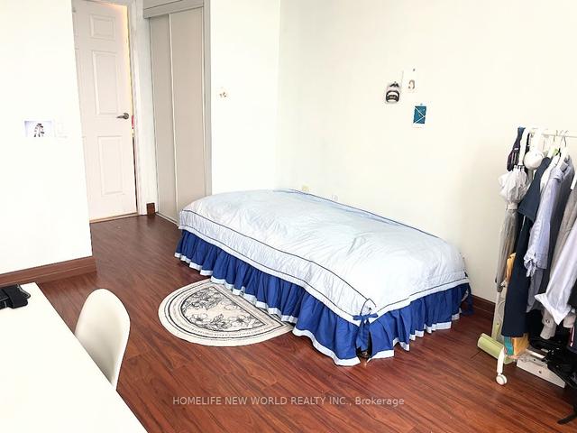 ph 6 - 15 Maplewood Ave, Condo with 1 bedrooms, 1 bathrooms and 1 parking in Toronto ON | Image 5