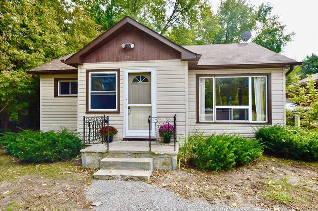 791 Innisfil Beach Rd, House detached with 2 bedrooms, 1 bathrooms and 7 parking in Innisfil ON | Image 12