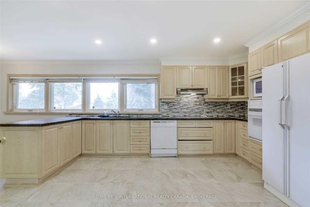 6 Country Club Dr, House detached with 4 bedrooms, 3 bathrooms and 10 parking in Toronto ON | Image 9