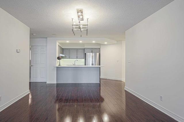 811 - 23 Hollywood Ave, Condo with 1 bedrooms, 1 bathrooms and 1 parking in Toronto ON | Image 12