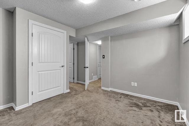5114 1b Av Sw, House detached with 4 bedrooms, 3 bathrooms and null parking in Edmonton AB | Image 39