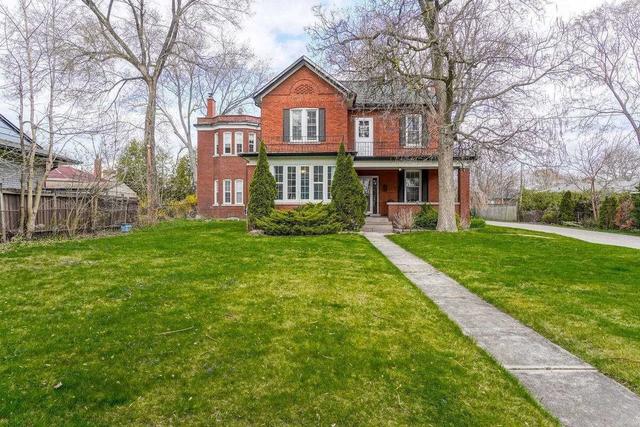 1455 Dixie Rd, House detached with 5 bedrooms, 3 bathrooms and 18 parking in Mississauga ON | Image 6