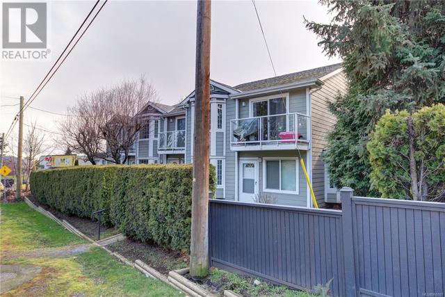 2 - 10 Ashlar Rd, House attached with 1 bedrooms, 1 bathrooms and 1 parking in Nanaimo BC | Image 23