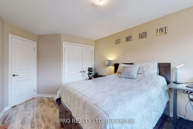80 Oakhaven Pl, Townhouse with 3 bedrooms, 4 bathrooms and 3 parking in Hamilton ON | Image 14