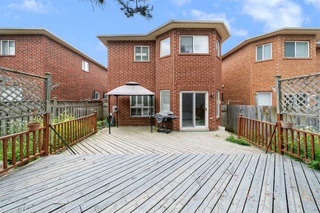 809 Hilton Blvd, House detached with 4 bedrooms, 3 bathrooms and 4 parking in Newmarket ON | Image 31