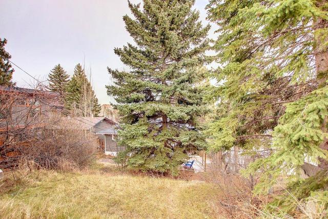 36 Hutton Crescent Sw, House detached with 3 bedrooms, 2 bathrooms and 2 parking in Calgary AB | Image 42