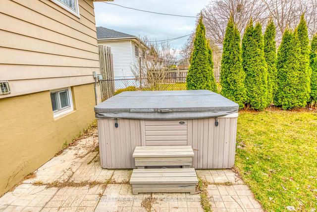 332 Melores Dr, House detached with 3 bedrooms, 2 bathrooms and 2 parking in Burlington ON | Image 29
