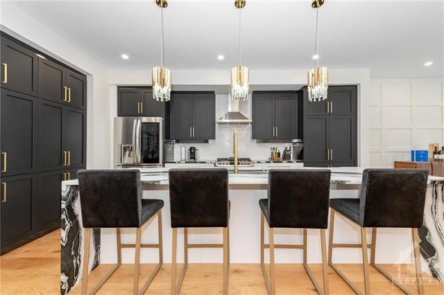 66 Longworth Avenue, Townhouse with 3 bedrooms, 3 bathrooms and 3 parking in Ottawa ON | Image 6
