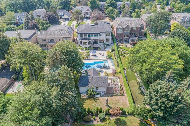 71 Arjay Cres, House detached with 5 bedrooms, 10 bathrooms and 10 parking in Toronto ON | Image 35