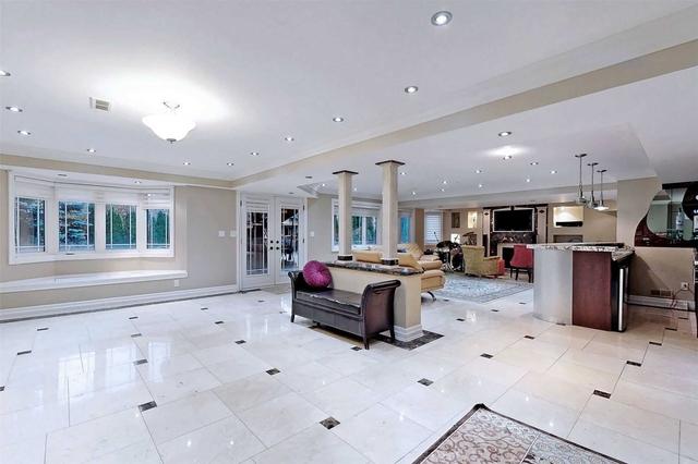 63 Mapledown Way, House detached with 5 bedrooms, 6 bathrooms and 9 parking in Vaughan ON | Image 24