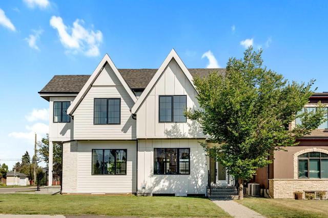 1704 27 Street Sw, Home with 4 bedrooms, 3 bathrooms and 1 parking in Calgary AB | Image 1