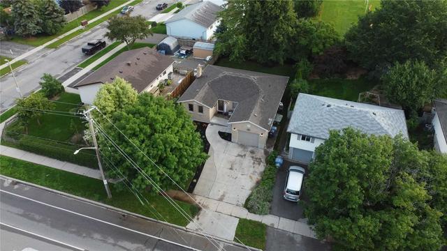 355 Imperial Rd S, House detached with 3 bedrooms, 2 bathrooms and 3 parking in Guelph ON | Image 21