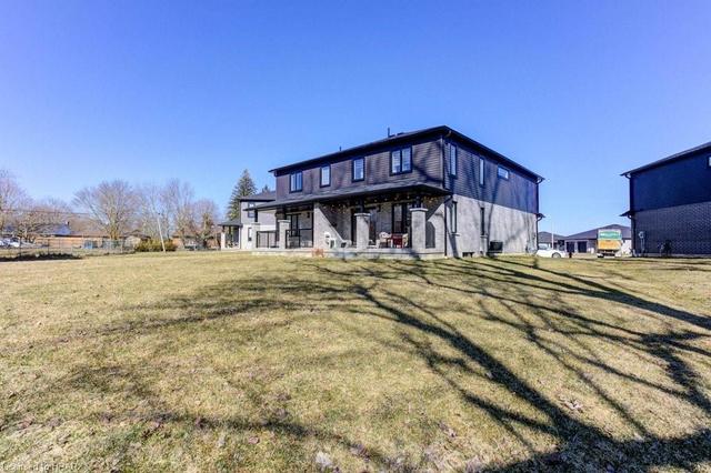 131 Jefferey Way, House semidetached with 3 bedrooms, 2 bathrooms and 5 parking in Wellington North ON | Image 26